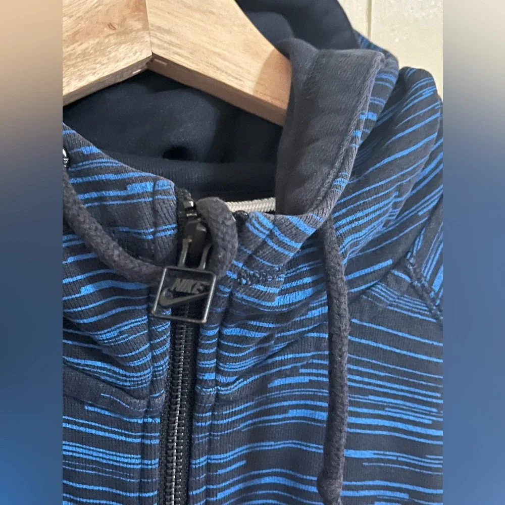 Nike Men's Blue Black Striped Hoodie Zippered Size M Streetwear Winter Pockets